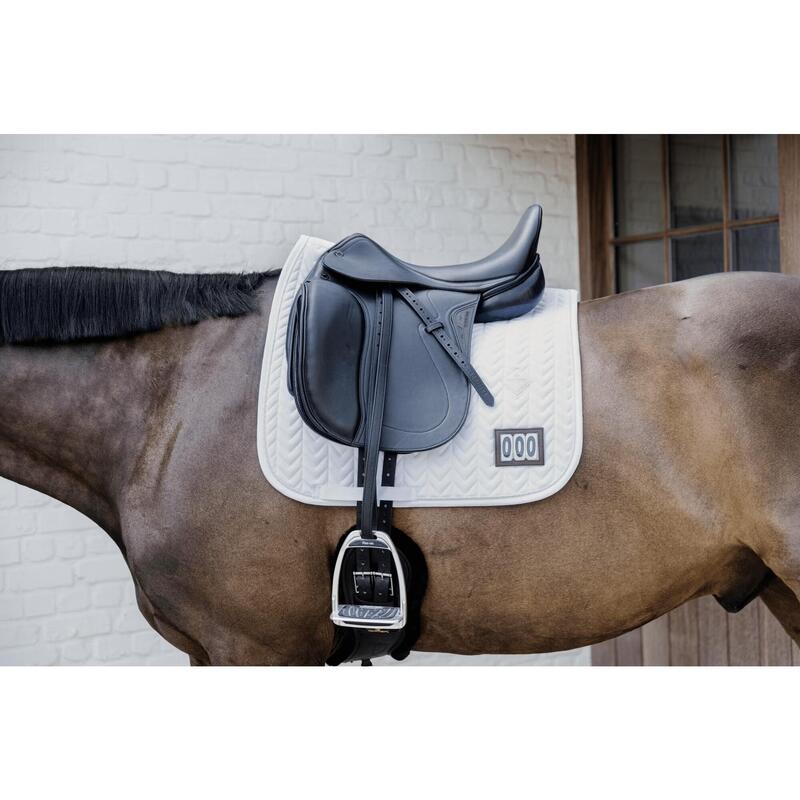 Kentucky Zadeldek Wedstrijd Fishbone 2 Nummers Wit -