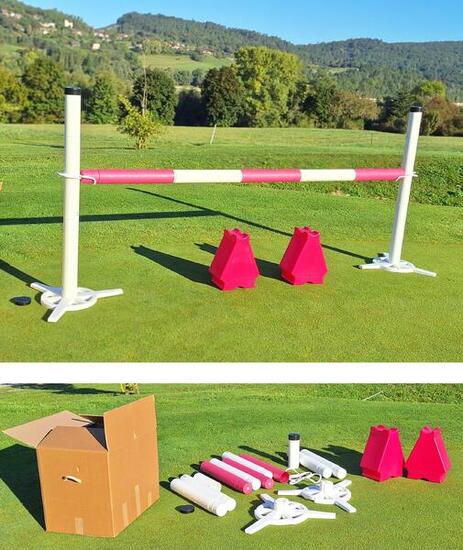 Obstacle complet en kit avec 1 barre rose et blanc de 2m50 et 2 cavaletti roses