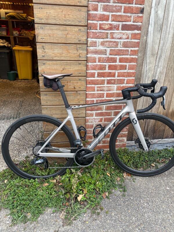 Entre Particuliers - Scott addict Rc10 2/4