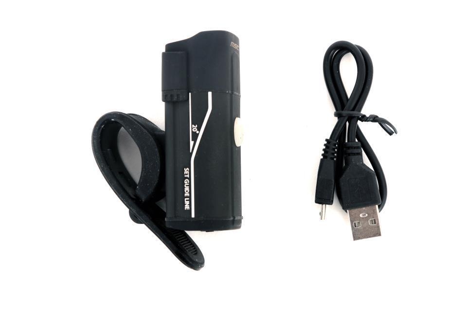 LUZ 500 LUMENS 1 LED CREE BATERIA INTERNA 2/2
