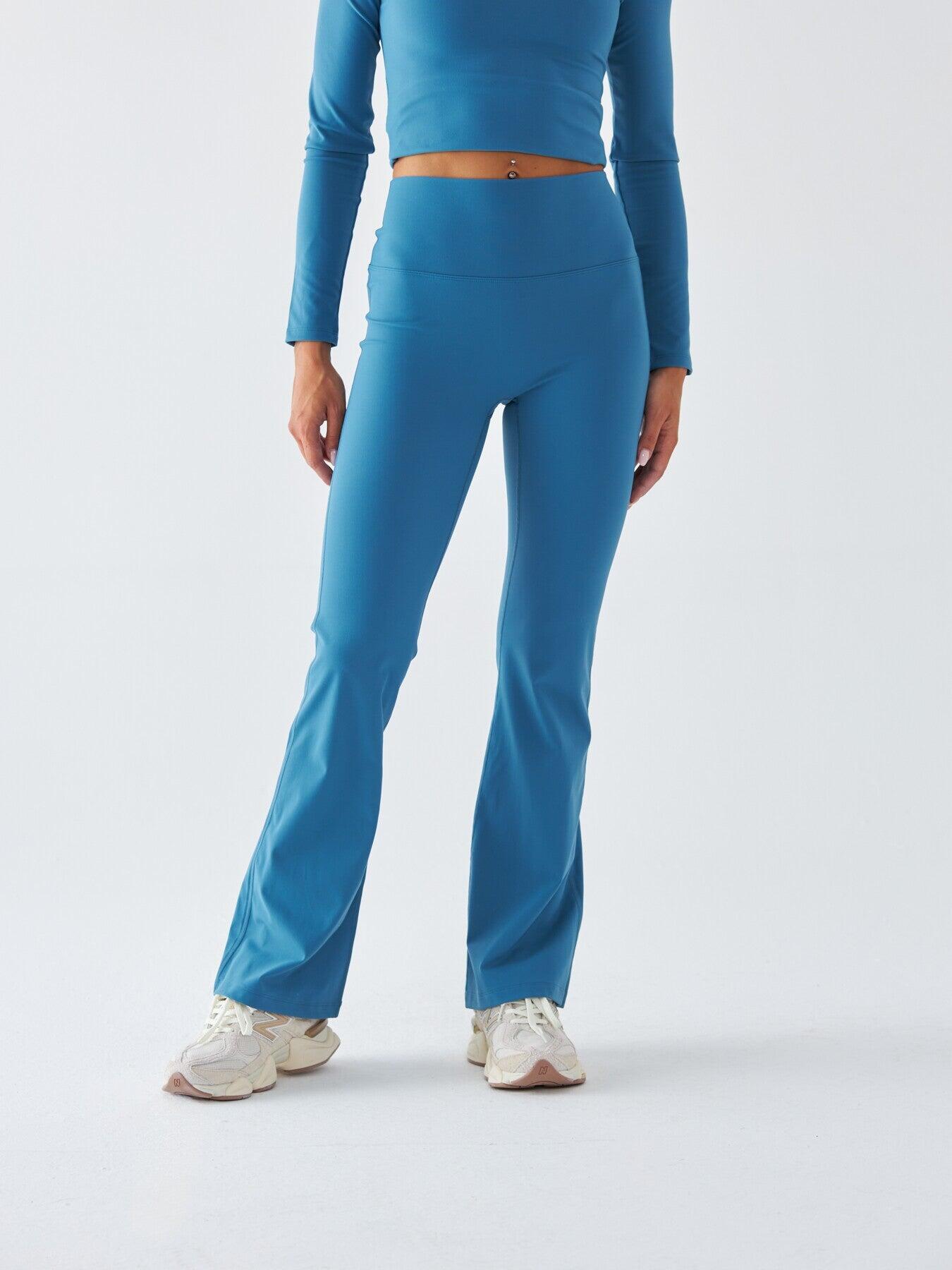 Blaue Flrared Leggings – Morning Dew 2/7