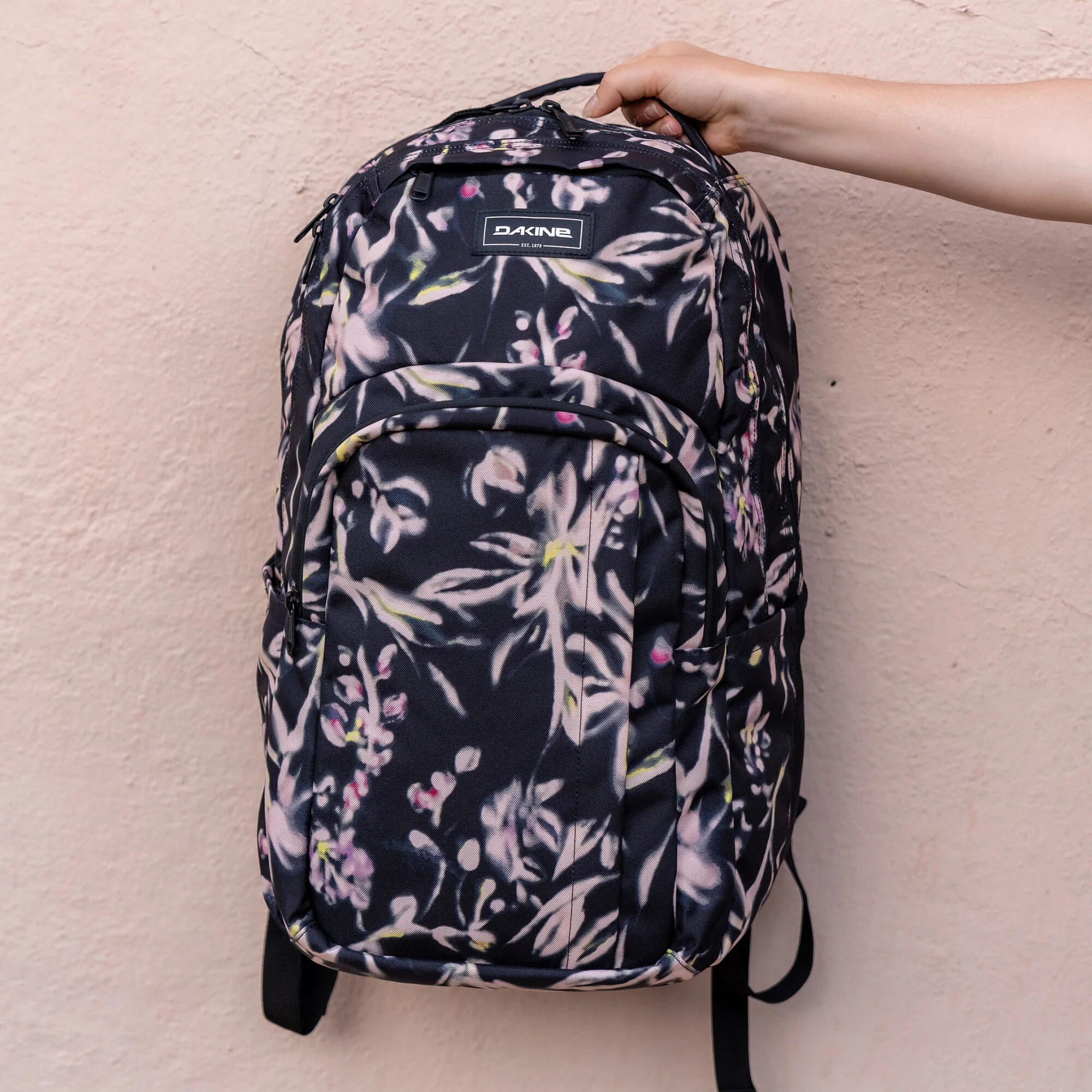 Mochila Dakine Campus T1-R 3/3
