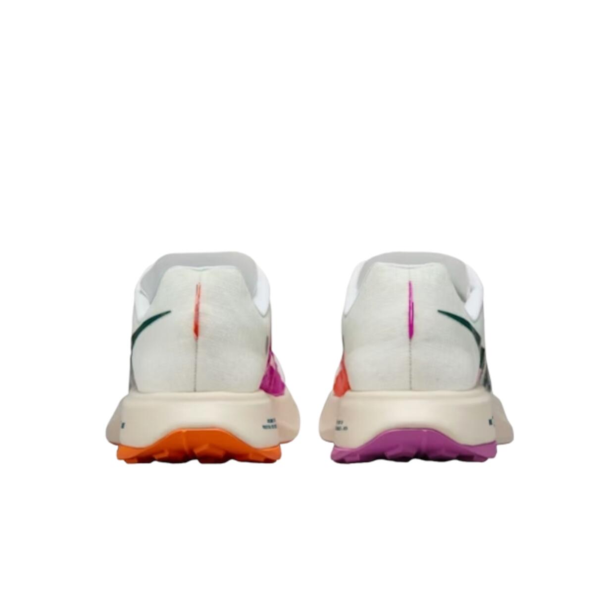 Chaussures  ZoomX Ultrafly Trail White Safety Orange Vivid Grape 3/4