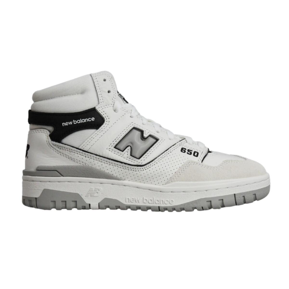 NEW BALANCE picture