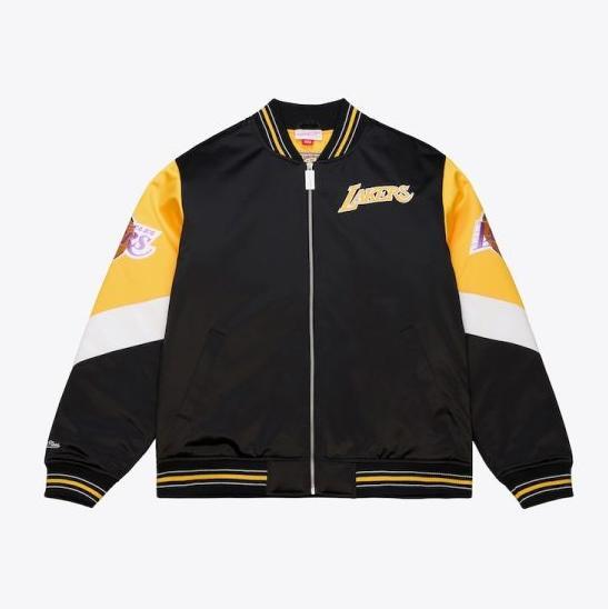 MITCHELL & NESS picture