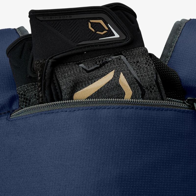 Louisville WB571750 Omaha Stick Pack Color Navy 5/7