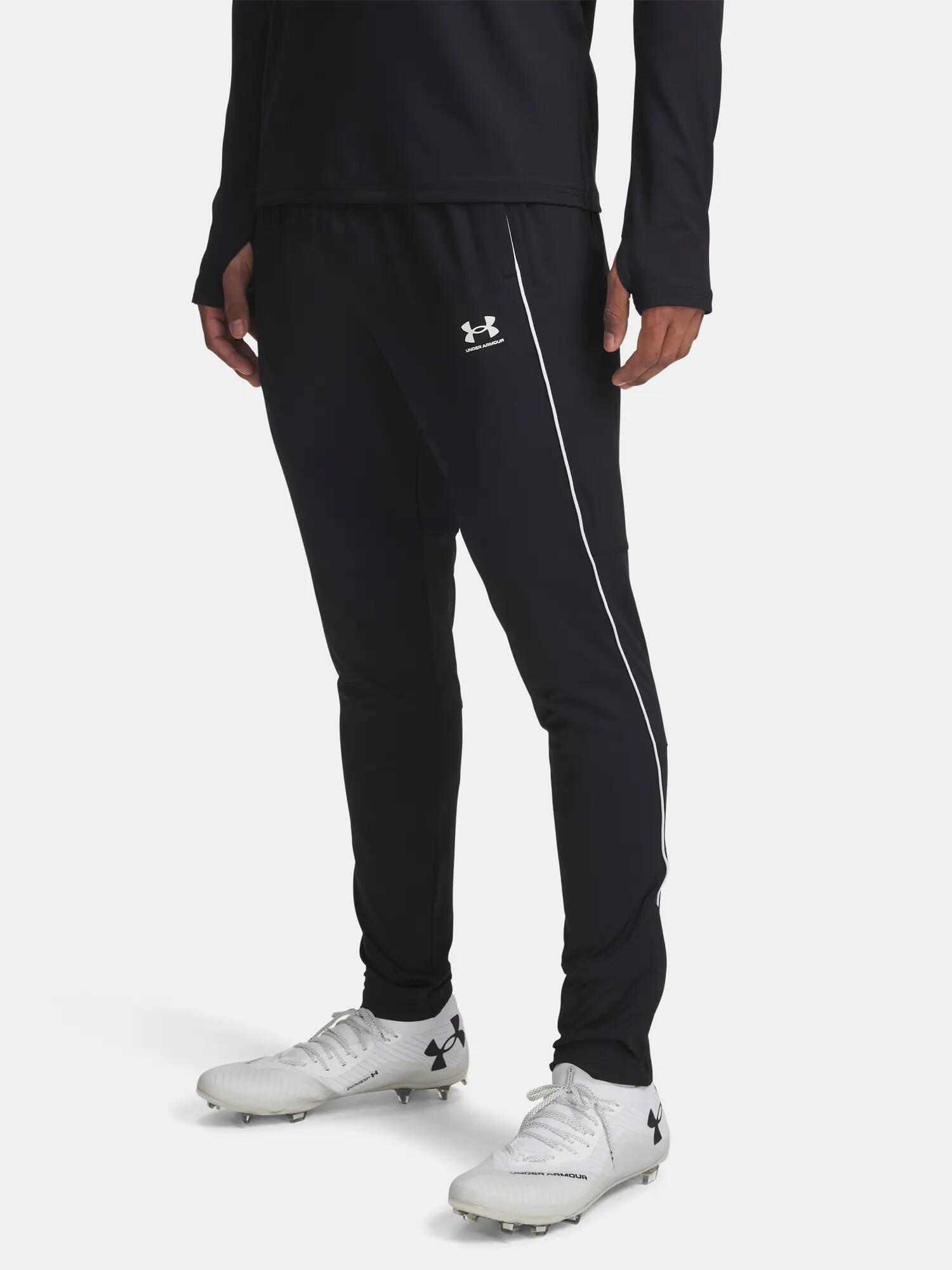 UNDER ARMOUR picture