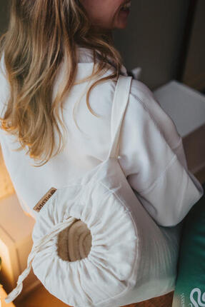 Sur-tapis de yoga en laine de mérinos – sac de yoga inclus – doux et confortable