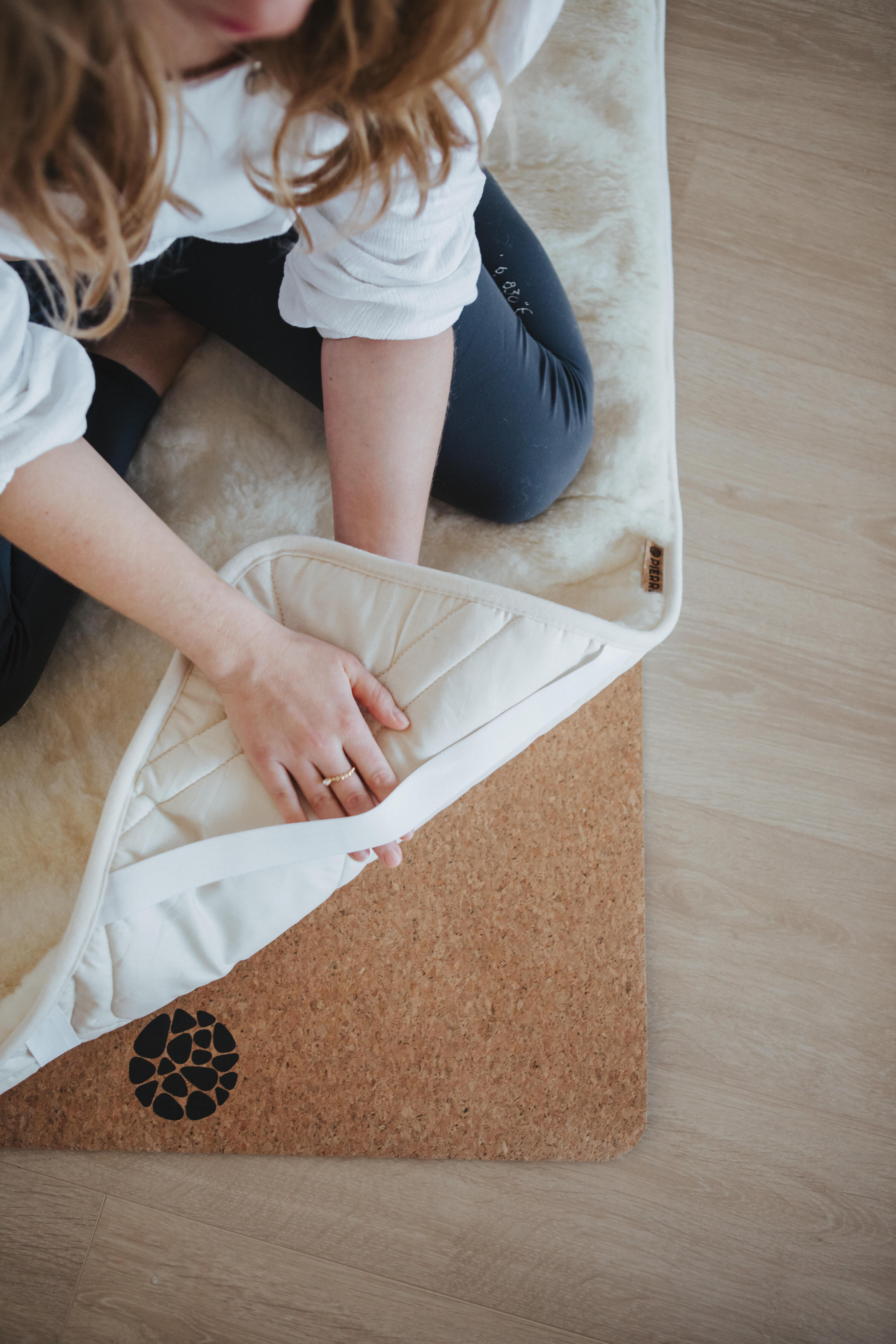 XL sur-tapis de yoga en laine - 205x68cm - Yin Yoga 3/5