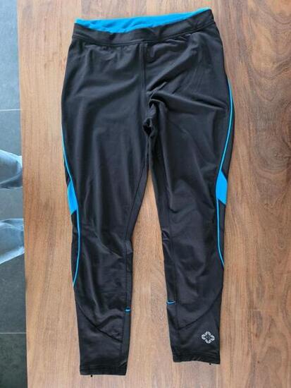 Tussen Particulieren - Aansluitende hardloopbroek voor dames Light zwart