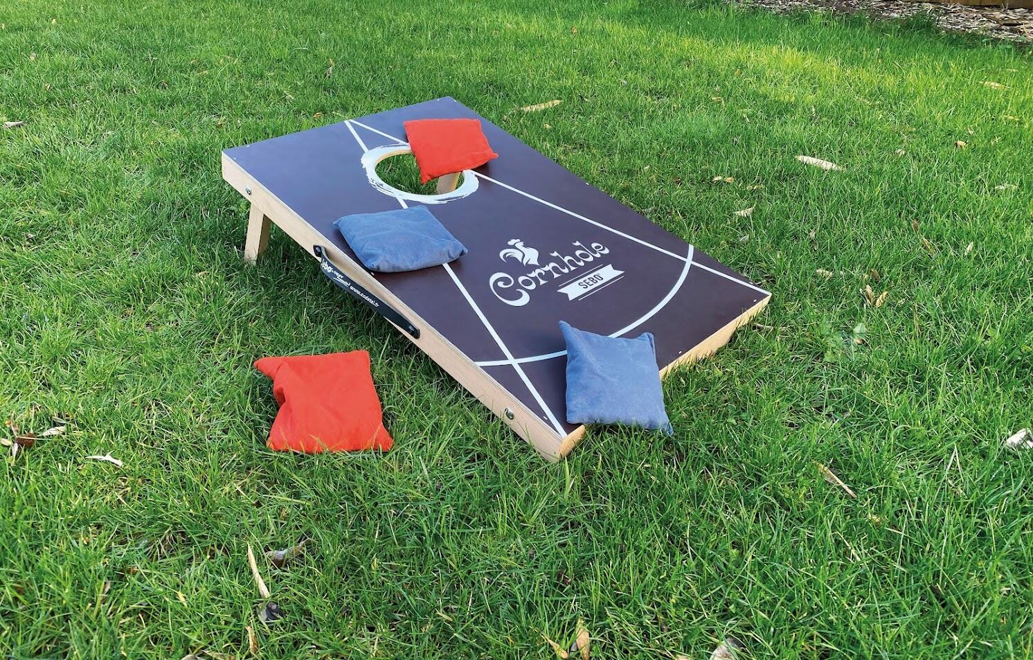 Jeu de Cornhole compact 74 x 49 cm avec poignée de transport + 8 sacs 4/5
