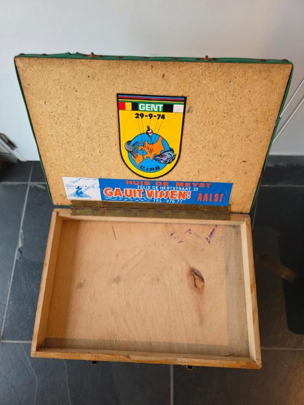 Entre Particuliers - Panier de pêche en osier. Pièce de collection. 4/4