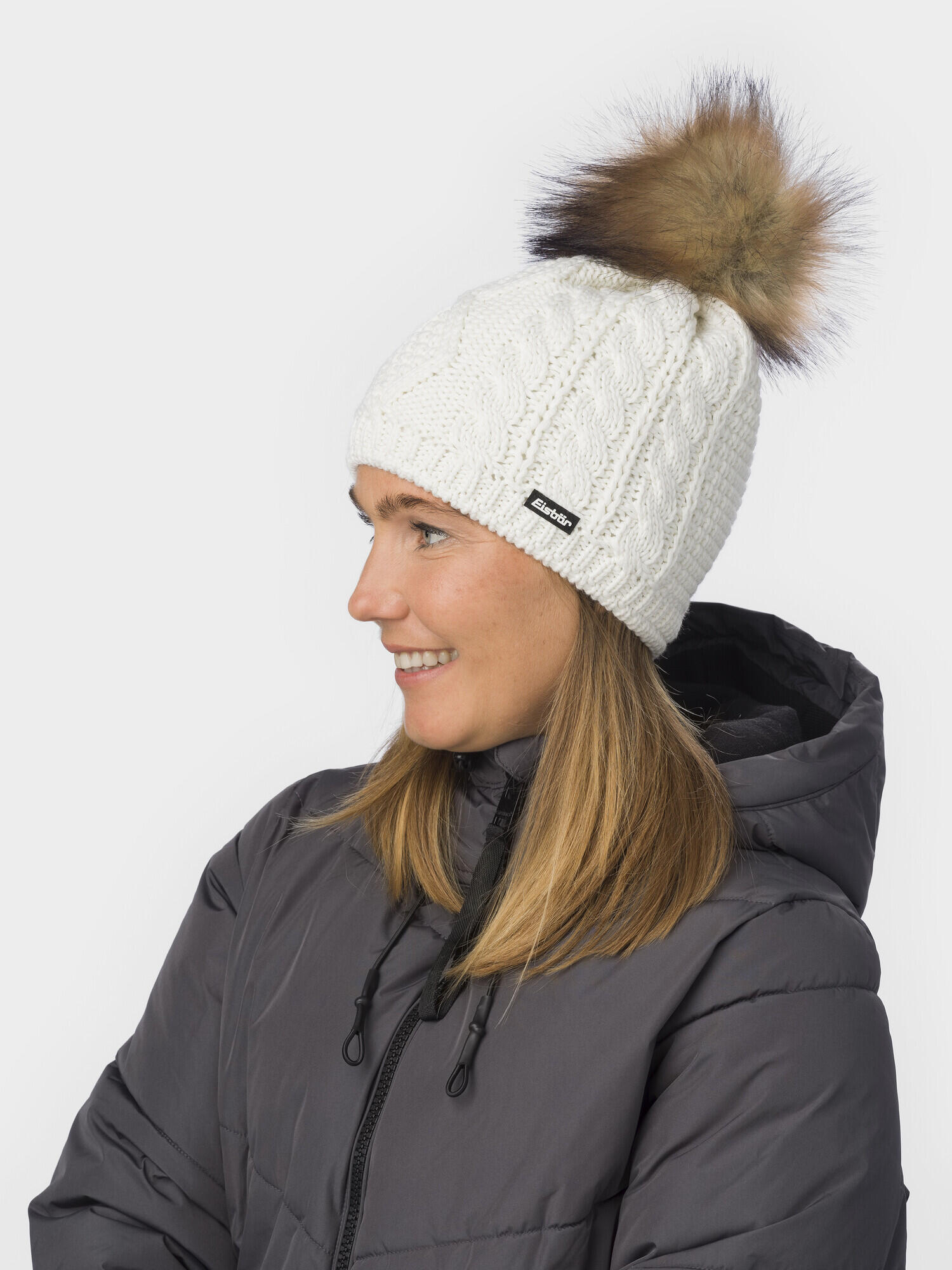 Eisbär Nelia Lux Mütze für Damen mit Bommel 4/4