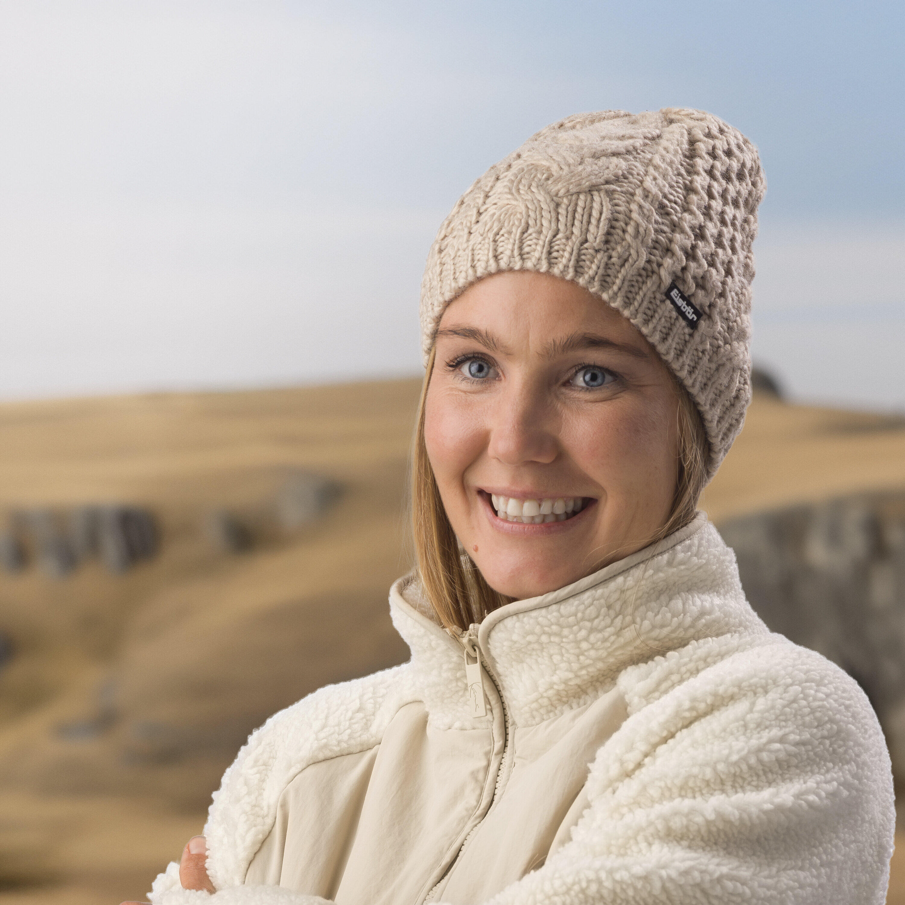 Gorro Afra gorro de invierno para mujer capucha de forro polar cálido Merino 4/4