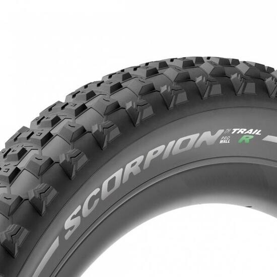 Neumáticos Pirelli Scorpion Trail Rear 29x2.4