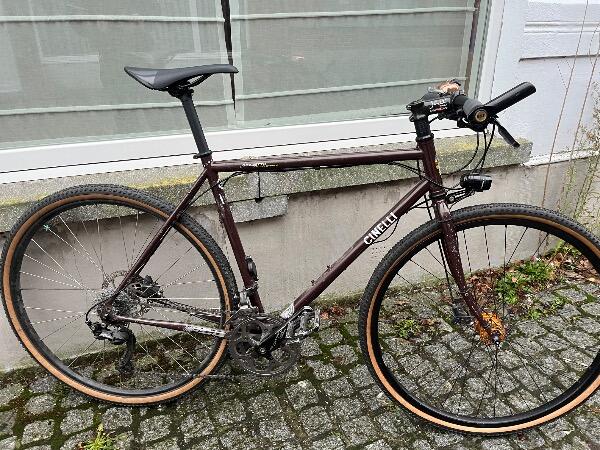 Entre Particuliers - Vélo Cinelli gravel/city marron avec lo intégré 2/7