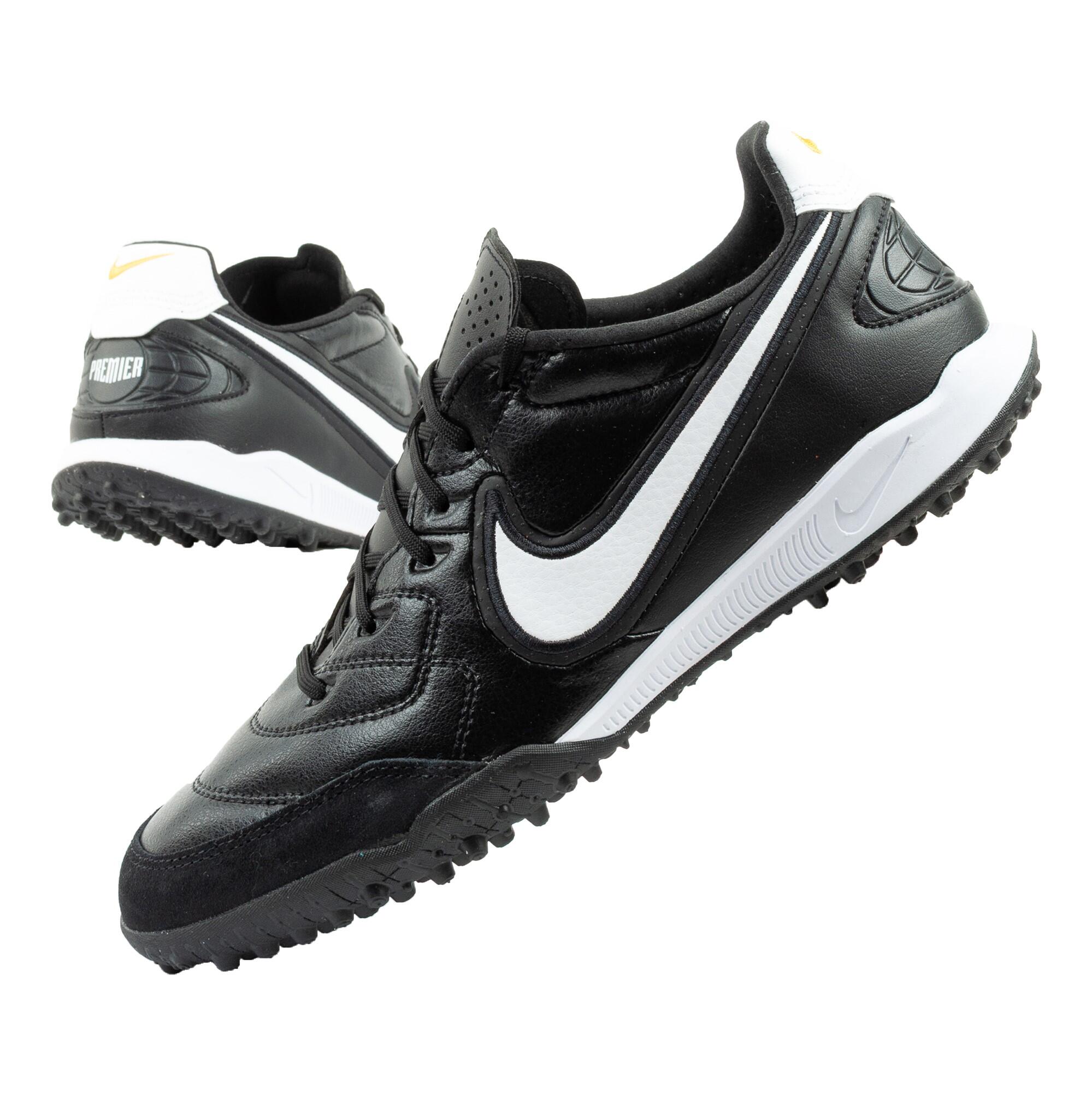 NIKE picture