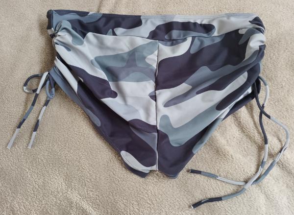 Tussen Particulieren - Bikini Zumba 2/4