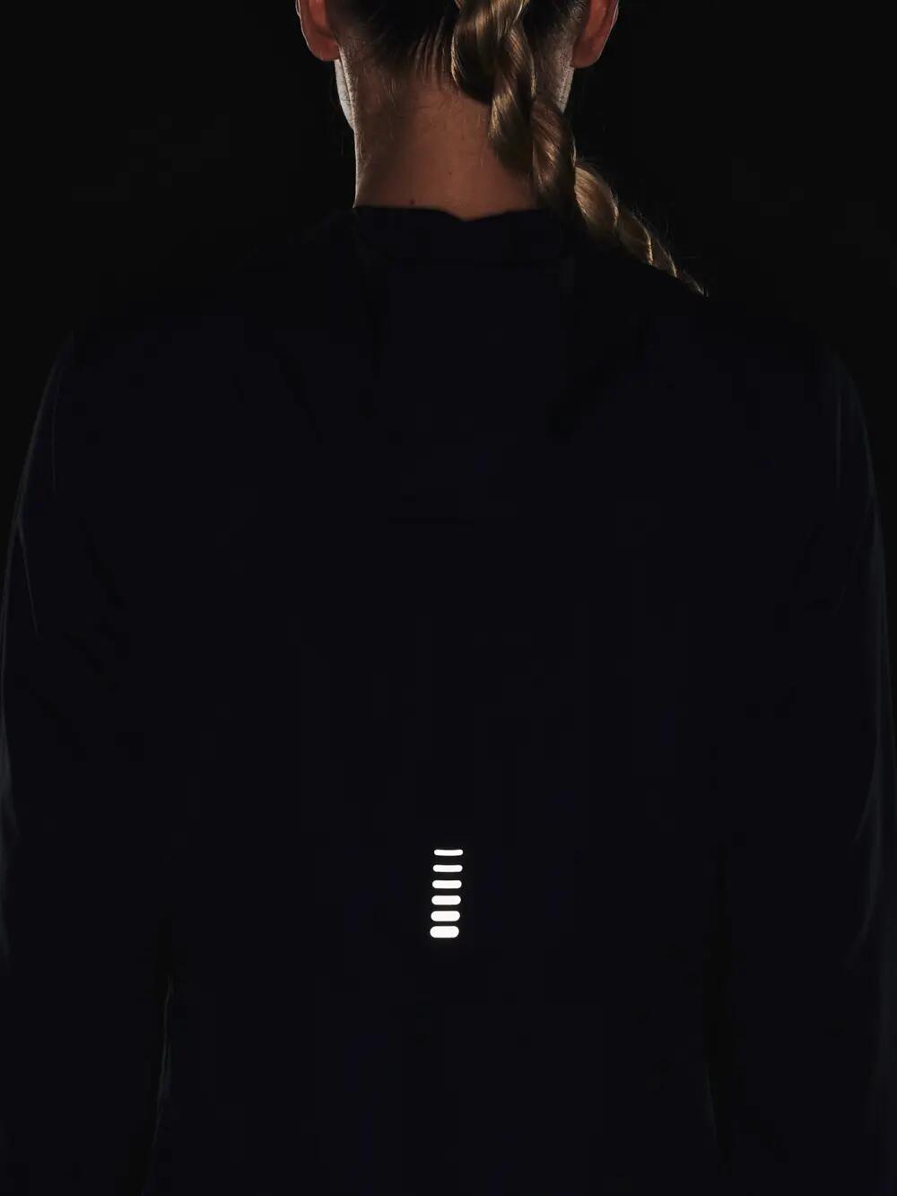 UA OutRun the Rain Jacket 6/7