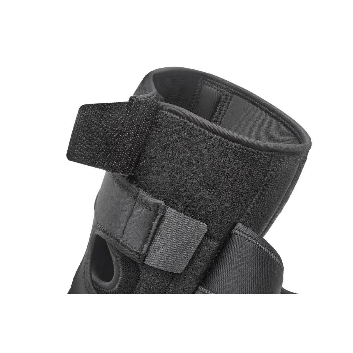 Adjustable Knee Support With Straps 2/7
