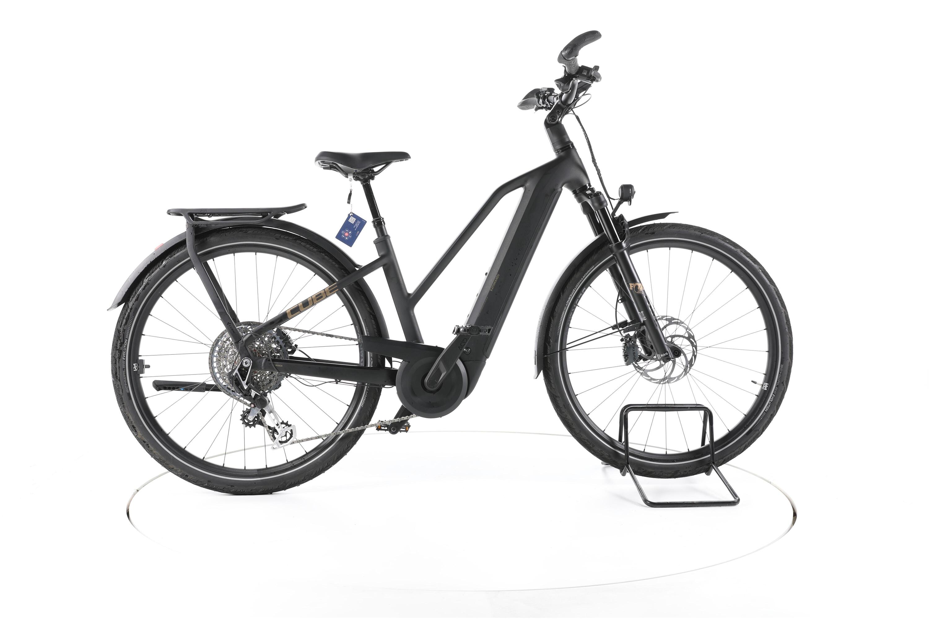 CUBE Ebike ricondizionata · Cube Kathmandu Hybrid SLT · Ottime condizioni