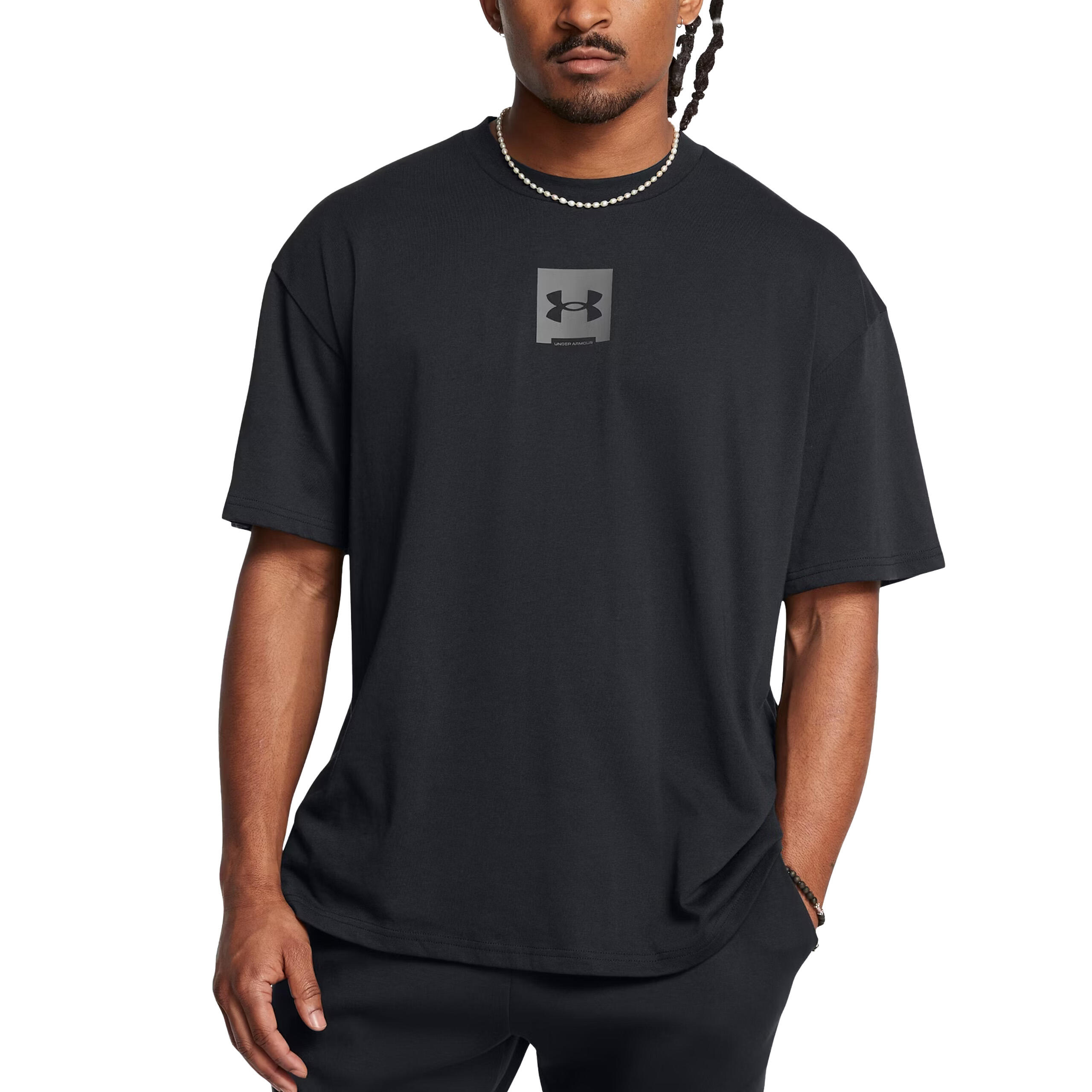 UNDER ARMOUR picture