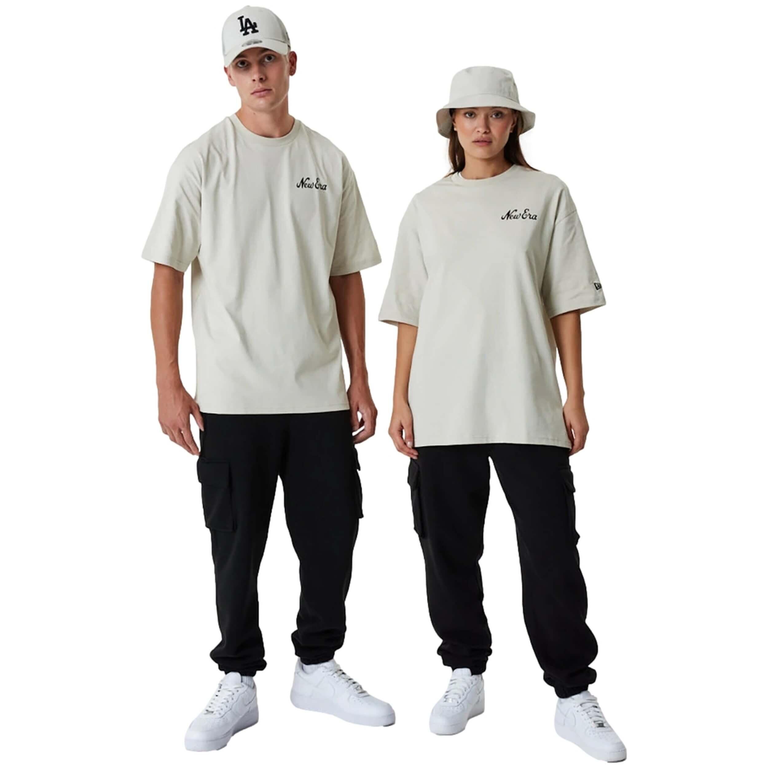 T-shirt New Era Oversize Bege Unissexo 4/5