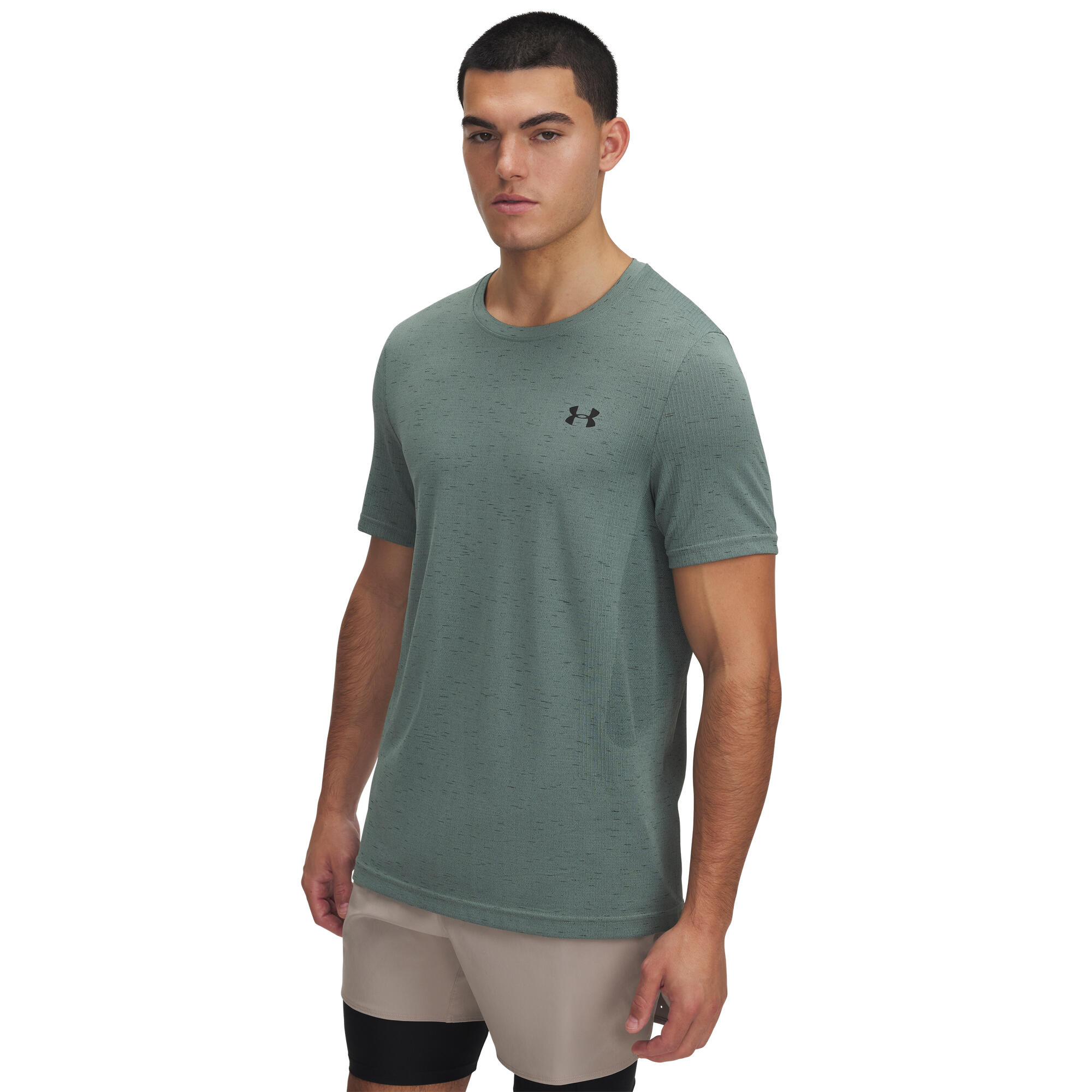 UNDER ARMOUR picture