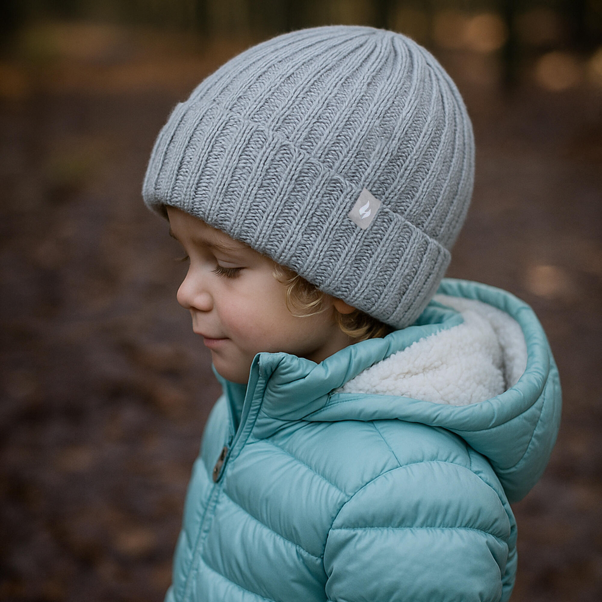Heat Holders - Mädchen Warme Plüsch Mütze mit Pompon | Winter StrickMütze Bommel 4/4