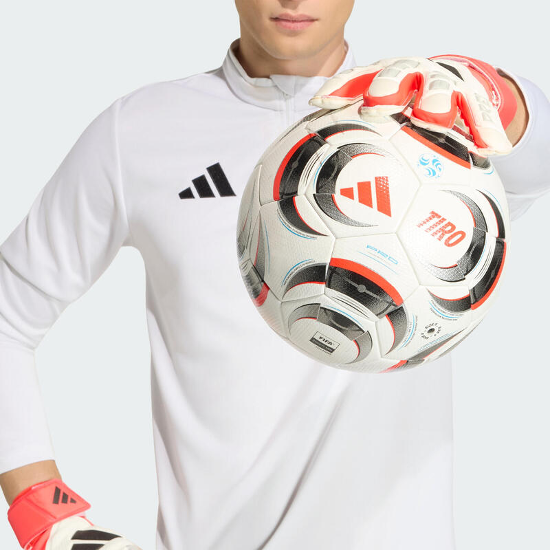 MĂNUȘI PREDATOR GOALKEEPER MATCH