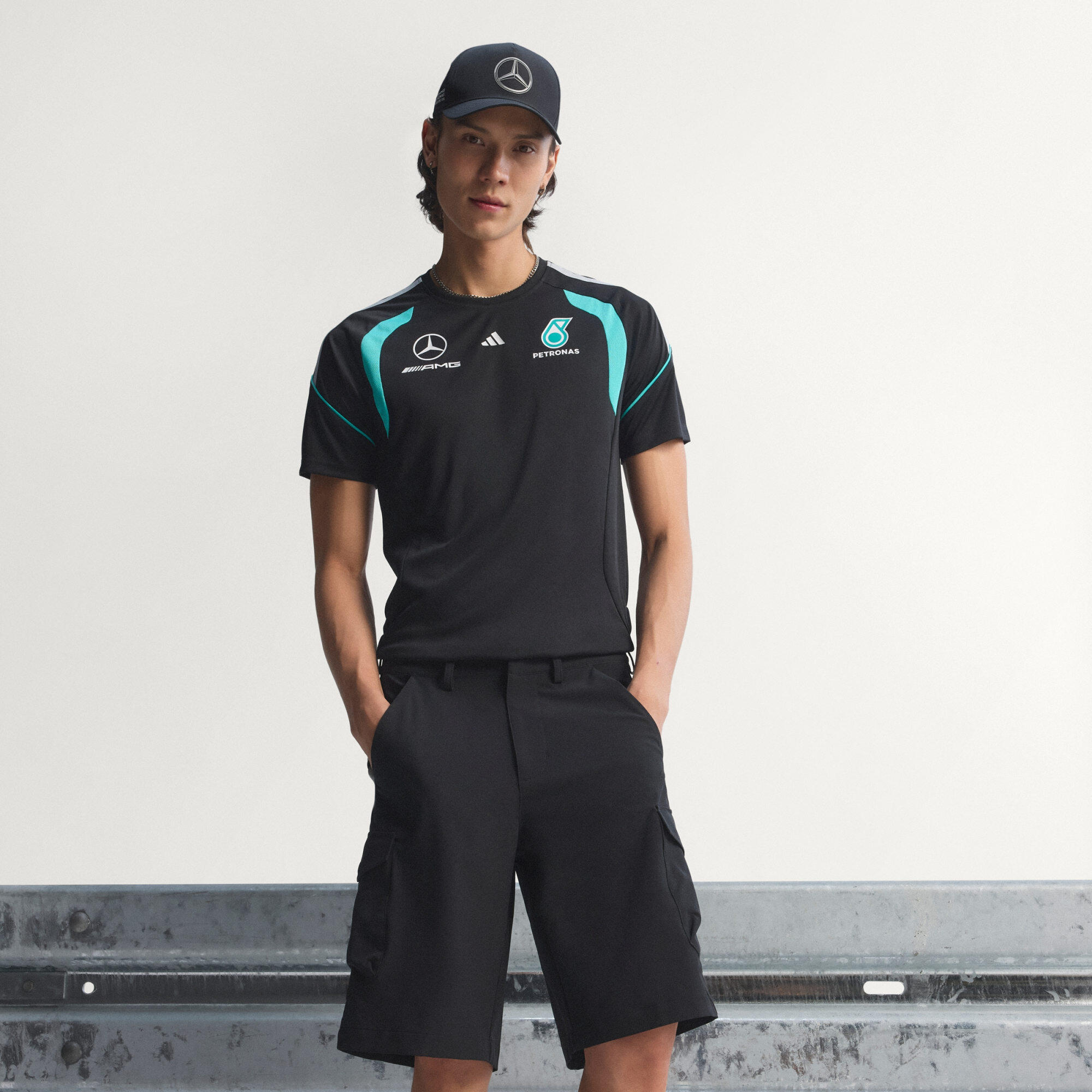 CALCÕES DE MECÂNICO DA MERCEDES - AMG PETRONAS FORMULA 1 TEAM 7/7