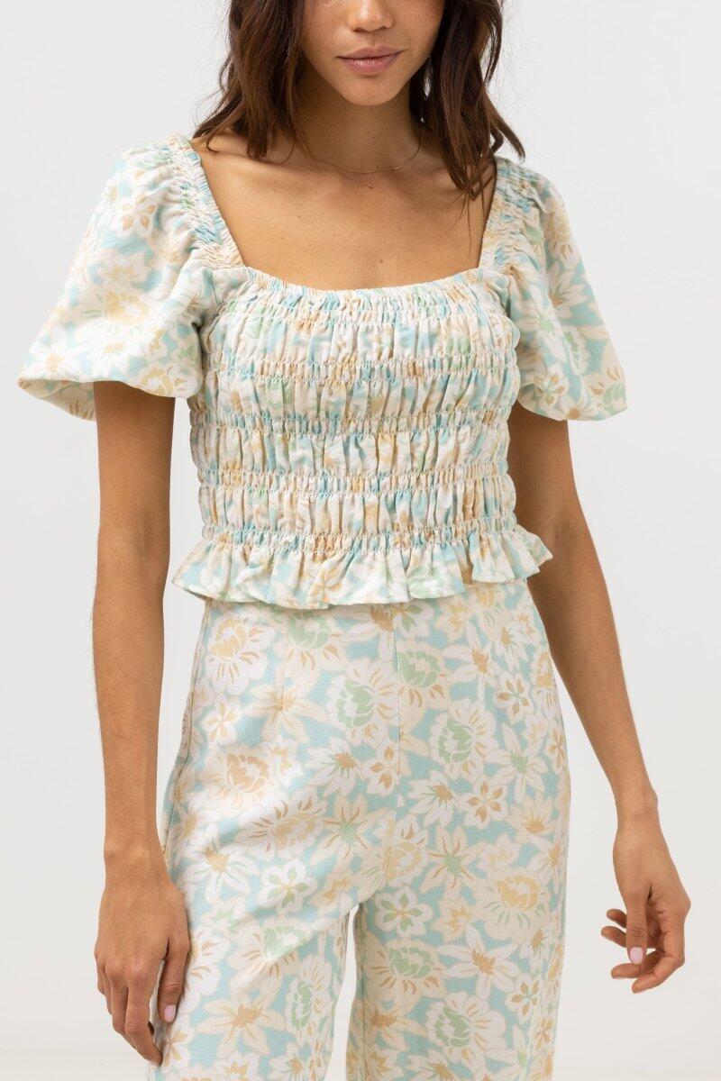 Top de mujer con fruncido floral Paloma 3/4