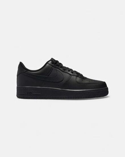 Nike Air Force 1 Triple Black