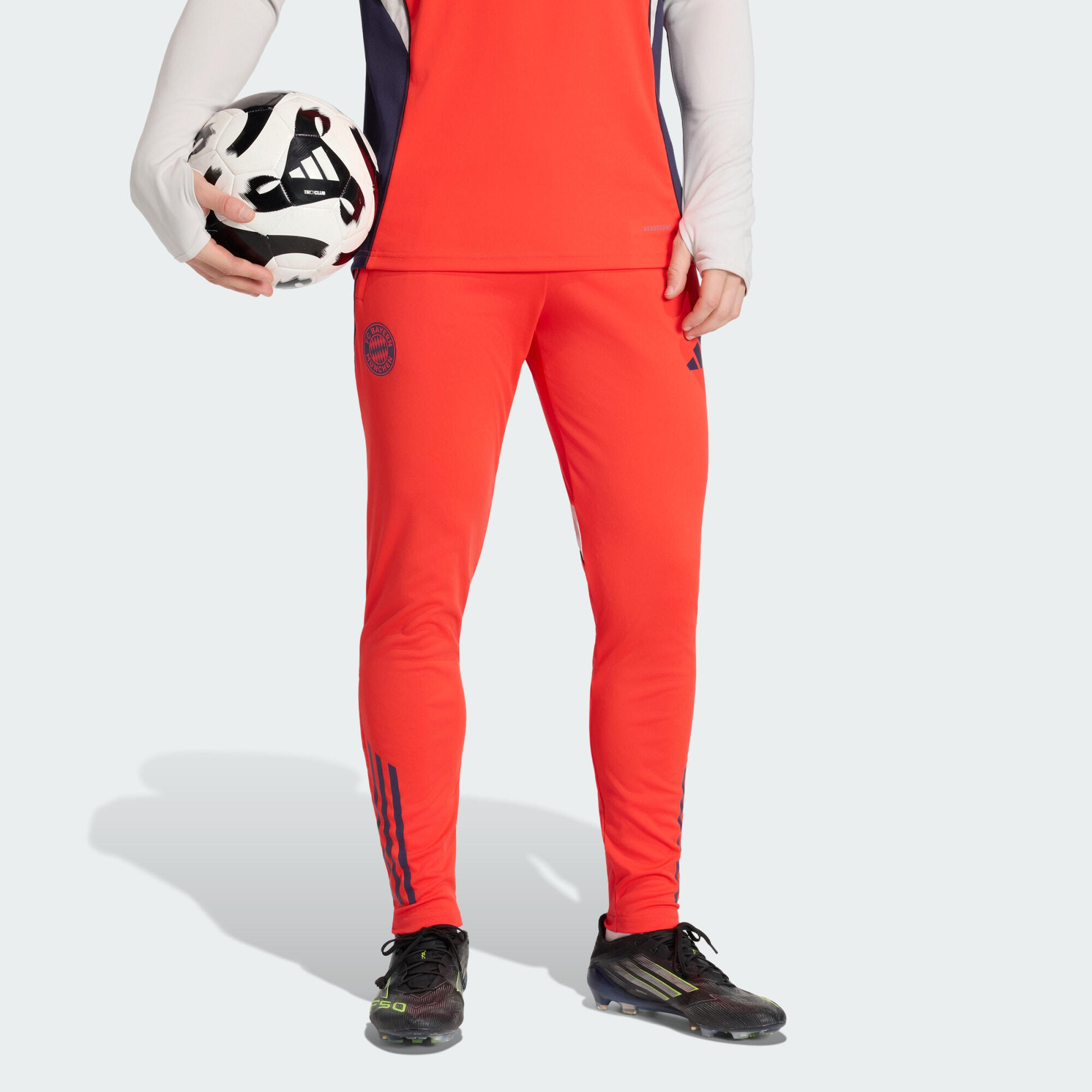 ADIDAS Tréninkové kalhoty FC Bayern 2025/2026 Tiro25 Competition