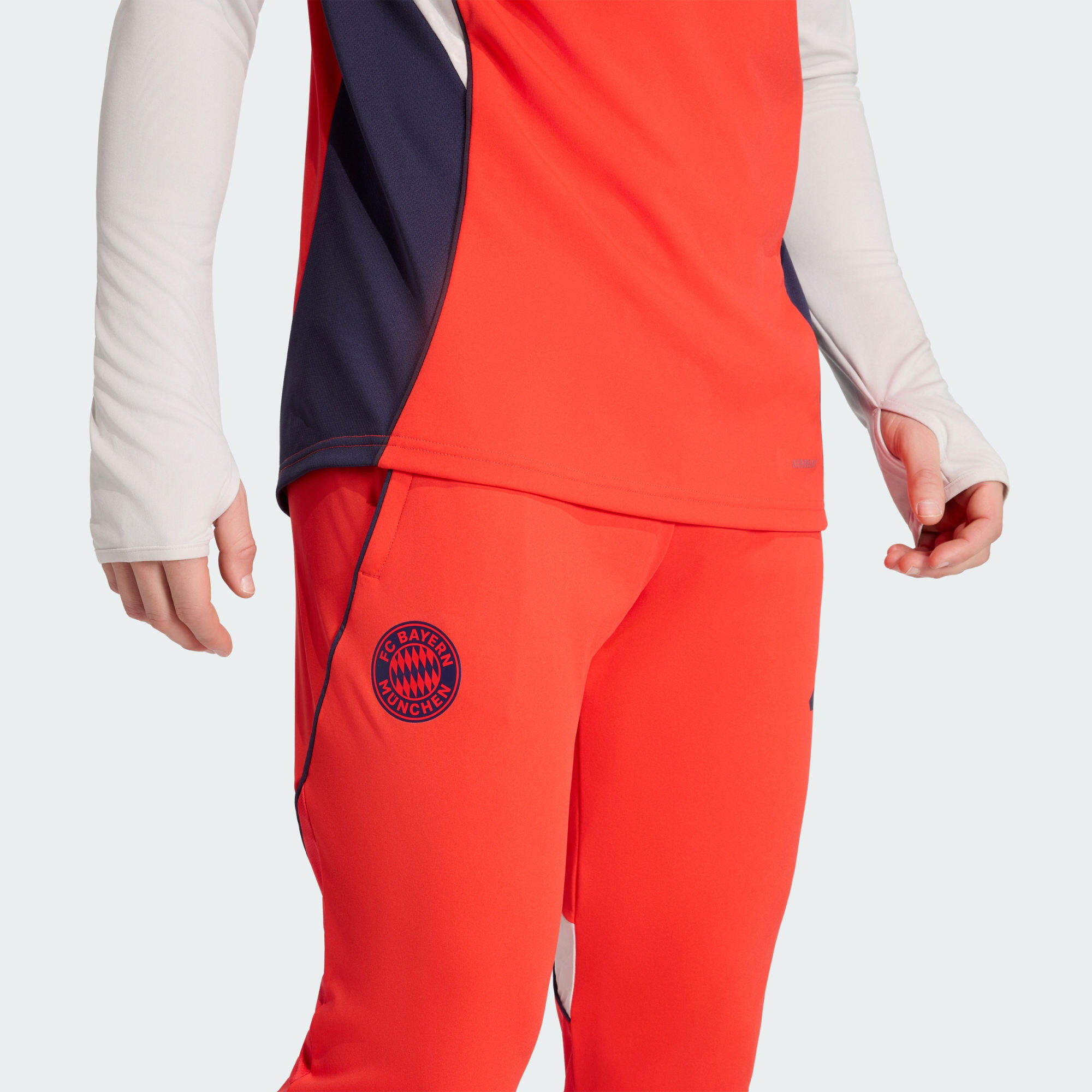FC Bayern 2025/2026 Tiro25 Competition Training Pants 4/5