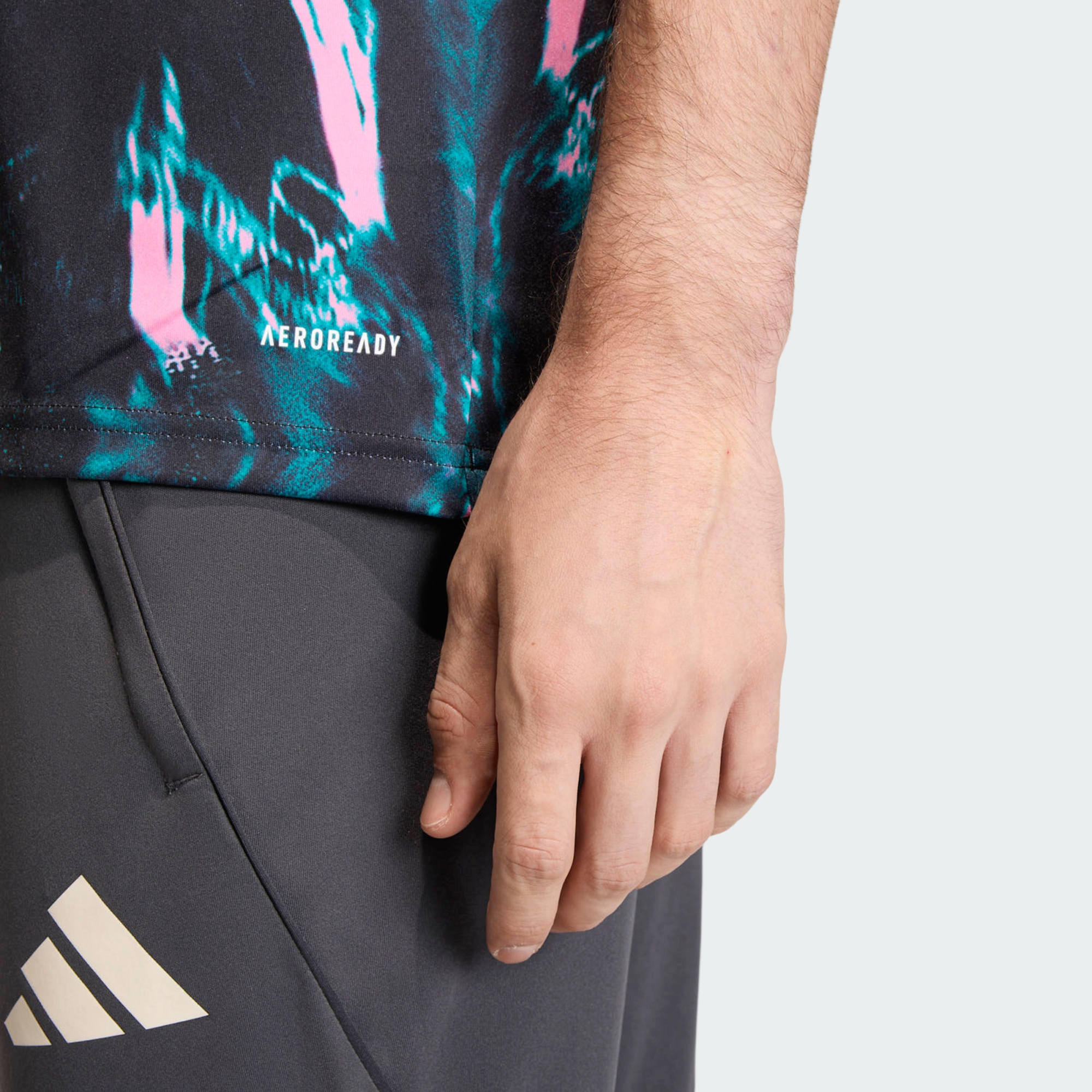Liverpool FC 25/26 Pre-Match Trikot 5/6