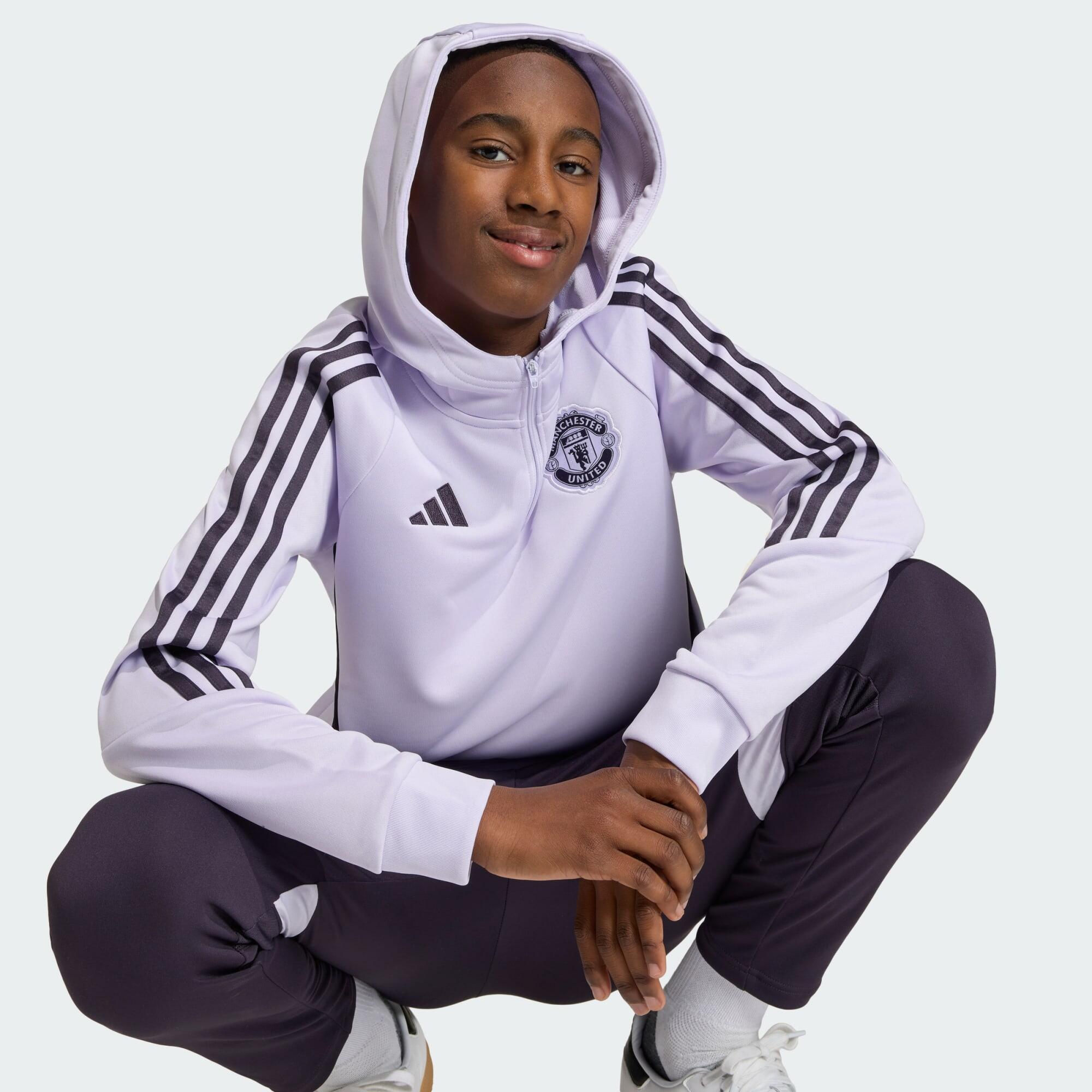 Sweat à Capuche Zippé En Polaire 3 Bandes Adidas Essentials Manchester United Noir Enfants Sweat à Capuche Zippé En Polaire 3 Bandes Adidas Essentials Manchester United Noir Enfants