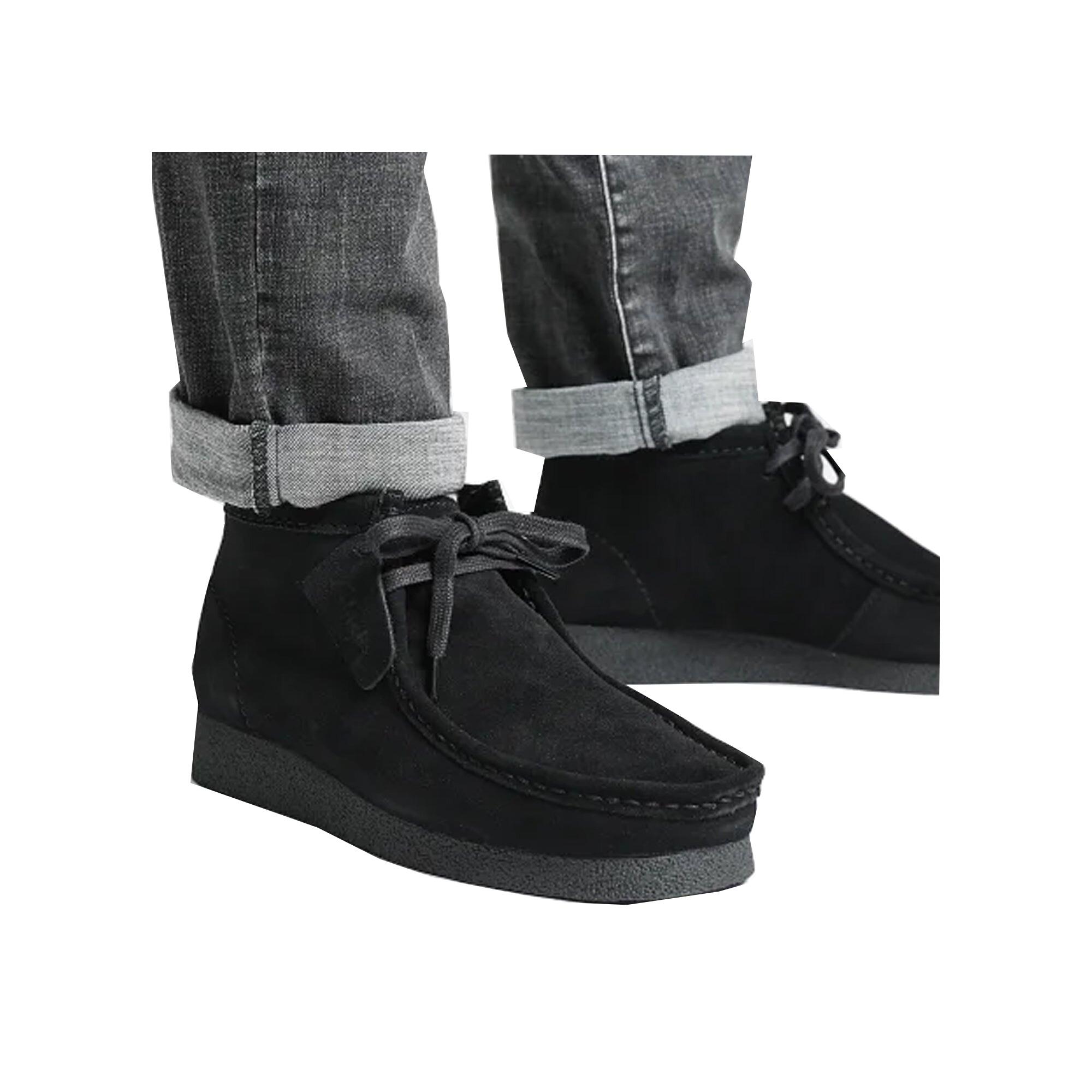 Wallabee Evo Suede Boots Black 2/3