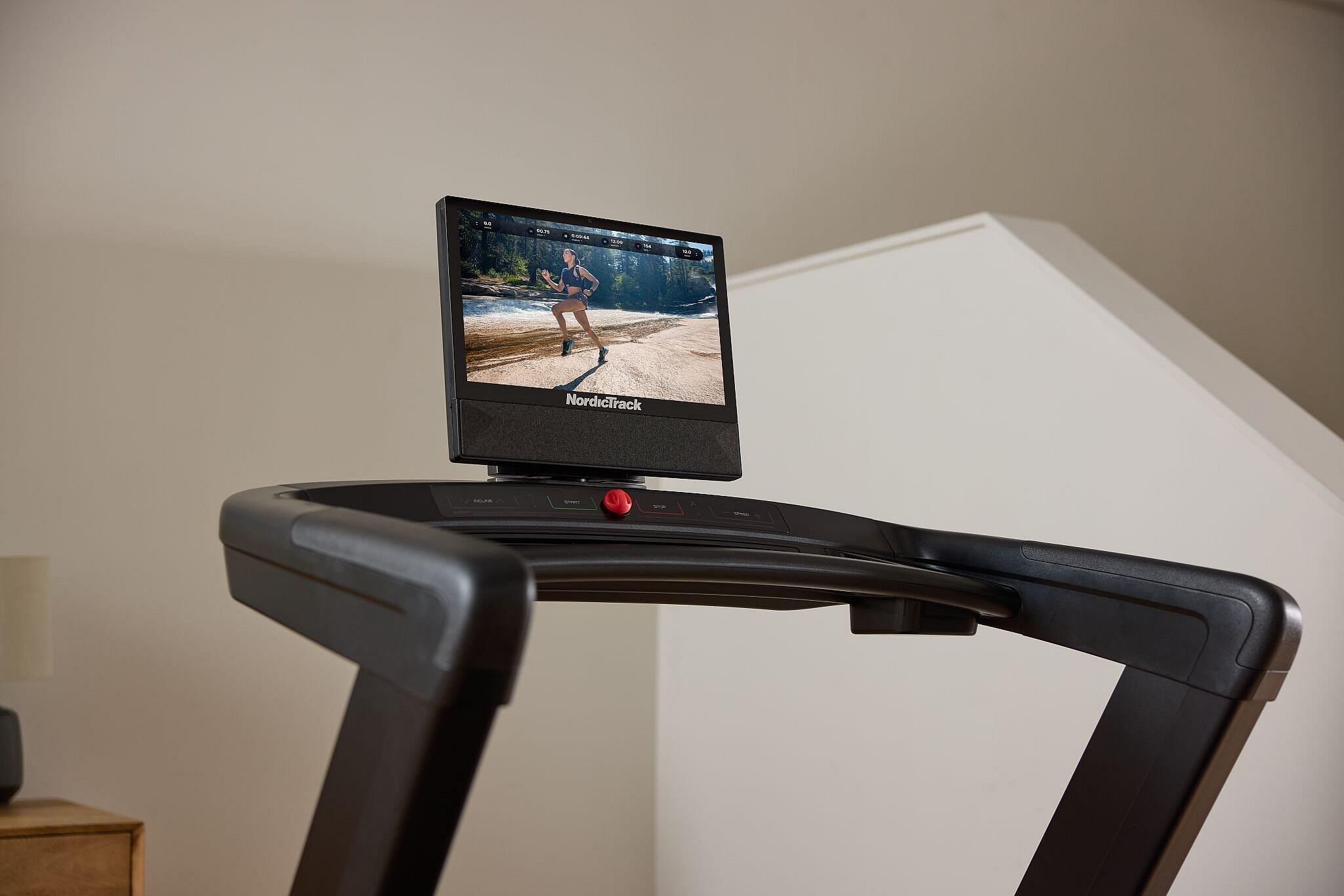 Loopband Commercial 1750 16” touchscreen / iFIT connected 6/7