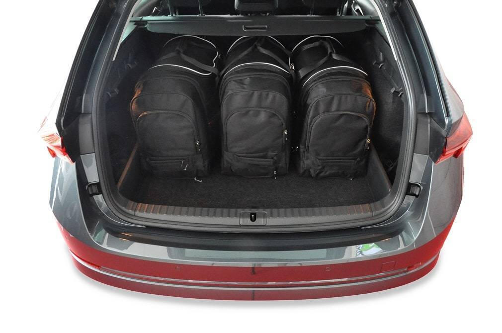 SKODA OCTAVIA KOMBI 2020+ PACK DE SACS 5 PAR 3/8