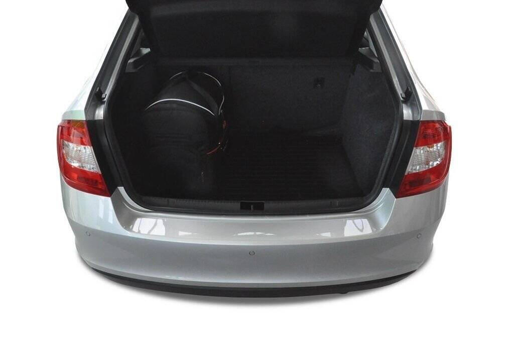 SKODA RAPID LIFTBACK 2012-2019 PACK DE SACS 5 PAR 5/8