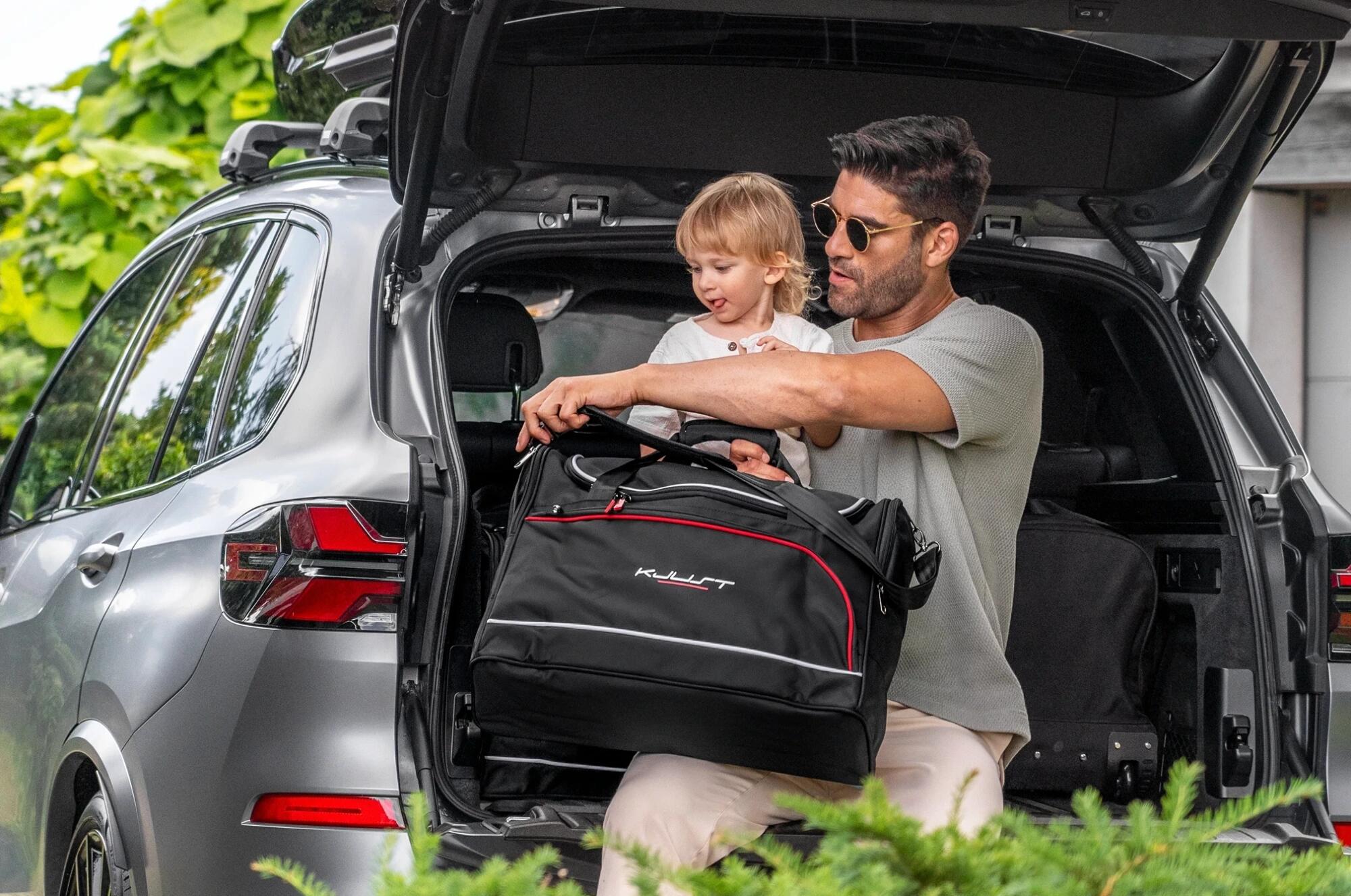 MERCEDES-BENZ CLA COUPE EV 2025+ KOFFERRAUMTASCHEN SET 2 STK 3/8