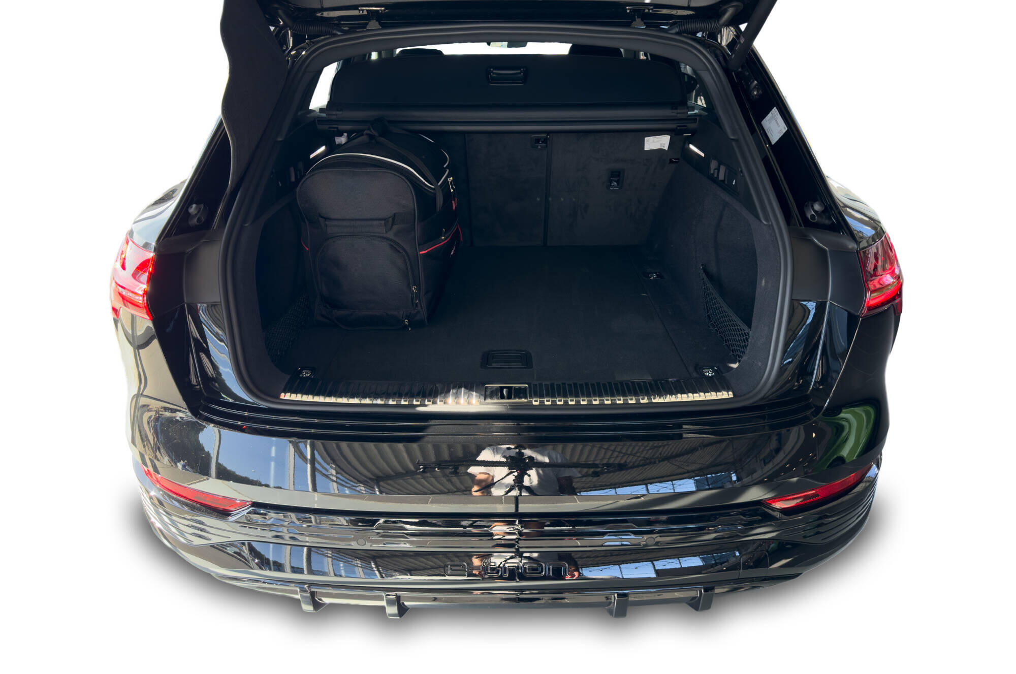 AUDI Q8 e-tron 2023+ PACK DE SACS 5 PAR 5/8