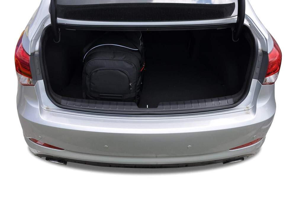 HYUNDAI i40 LIMOUSINE 2011-2018 PACK DE SACS 4 PAR 4/8