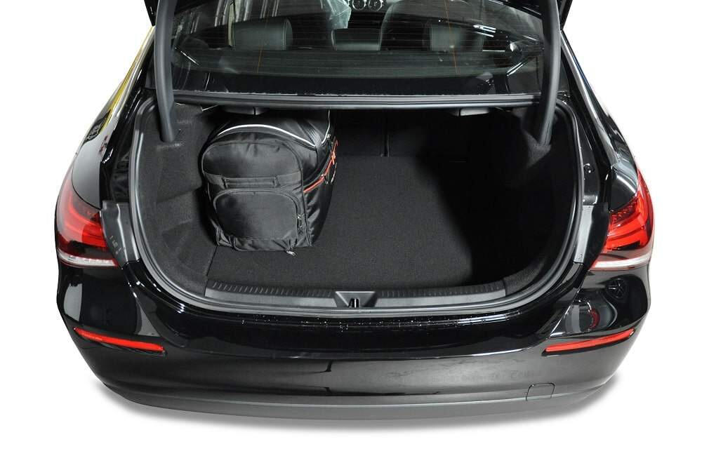 MERCEDES-BENZ A SEDAN 2018+ PACK DE SACS 5 PAR 5/8