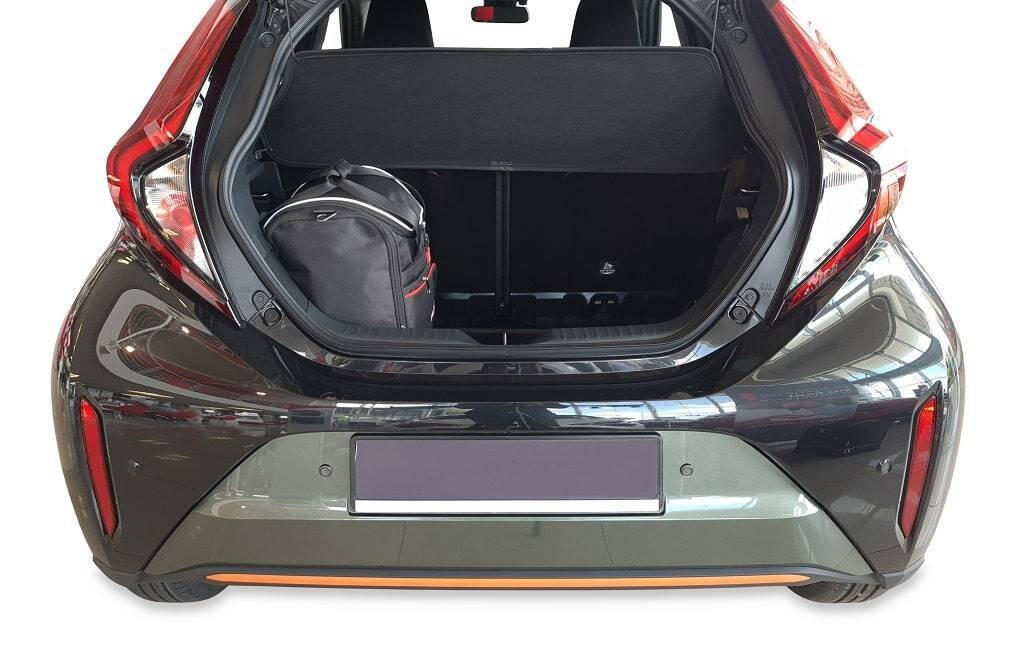 TOYOTA AYGO X 2022+ PACK DE SACS 3 PAR 3/8