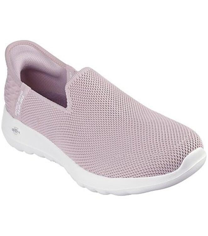 SKECHERS picture