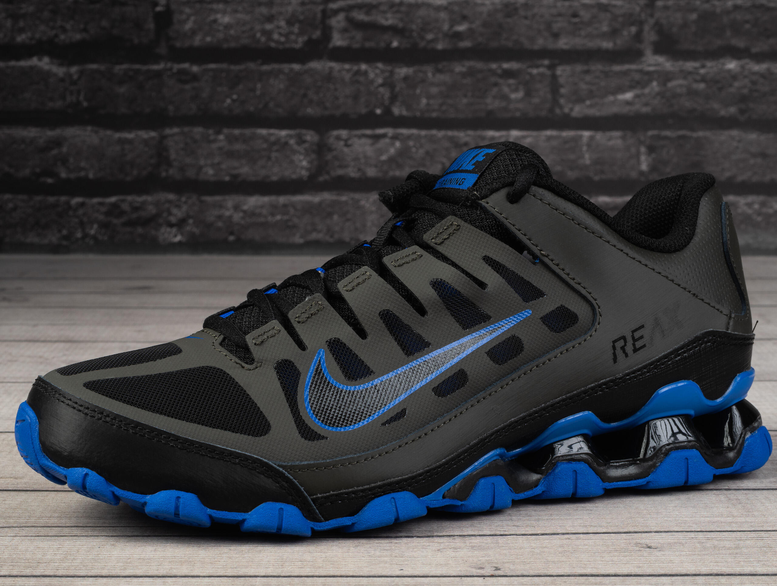 Buty męskie sportowe Nike REAX 8 TR 3/7