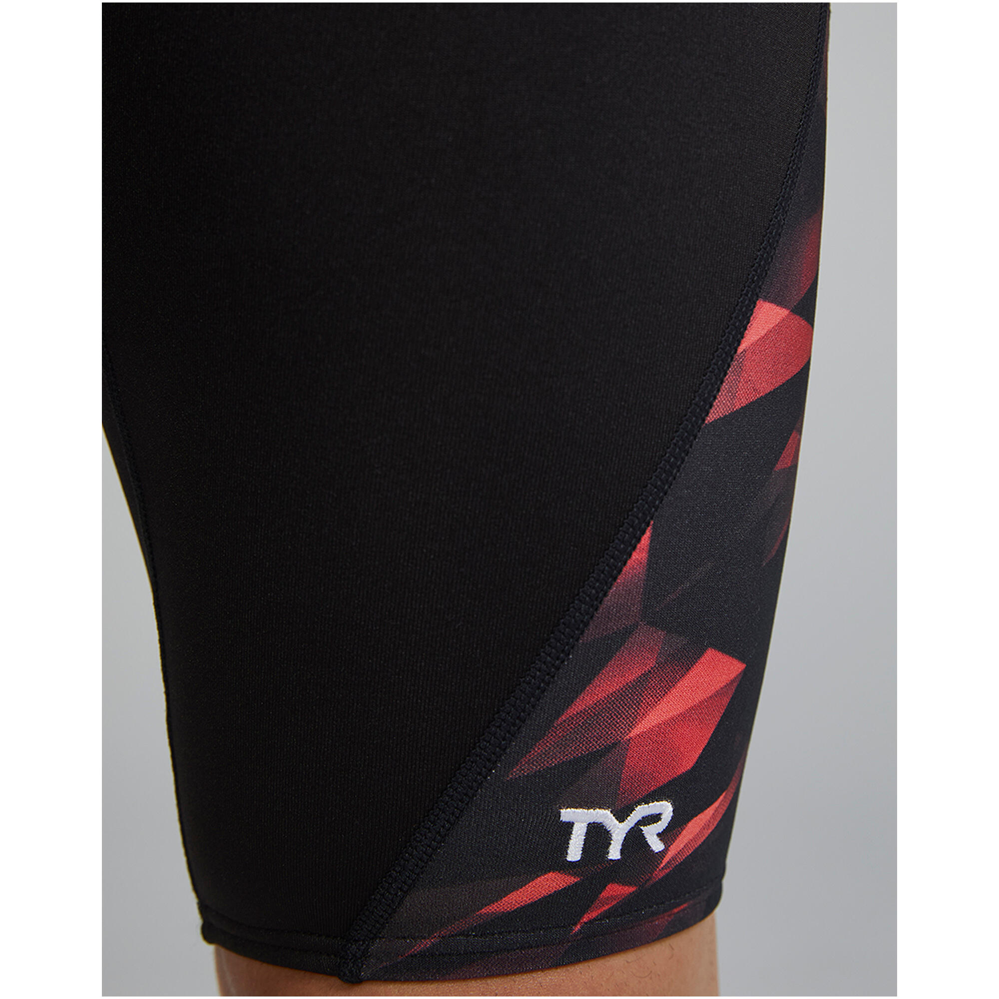 Spodenki treningowe do kolan TYR Triadic 610 - jammery 6/7