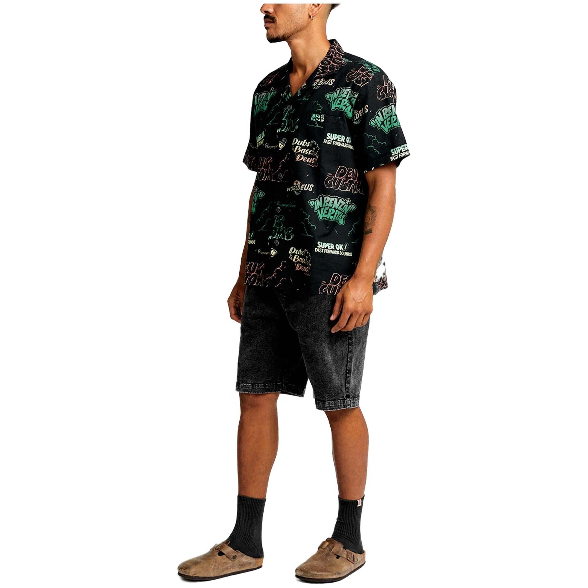 Camicia Deus ex machina modello DMS235182 per uomini 3/4